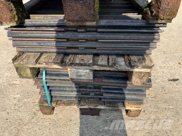 CAT 320-323-324-326 - 800 mm Orugas