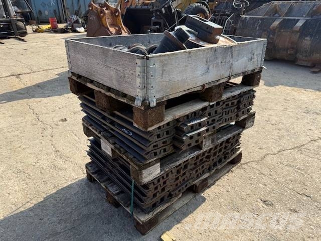 CAT 320-323-324-326 - 800 mm Orugas
