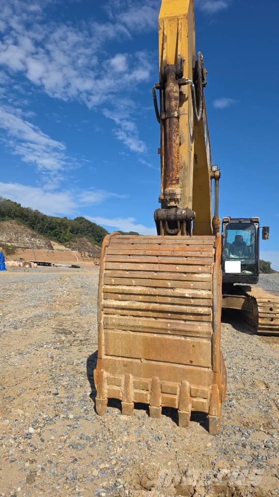 CAT 330 CL Gravemaskiner på larvebånd