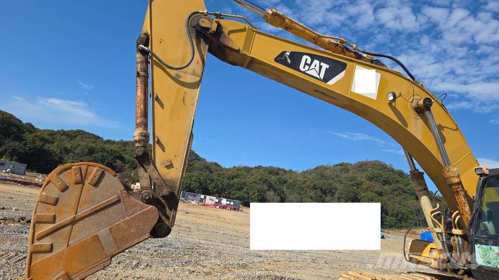 CAT 330 CL Gravemaskiner på larvebånd