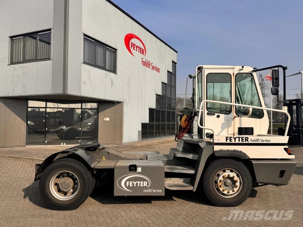 Terberg YT 222 4x2 aangedreven terminal trekker Terminaltrekkers