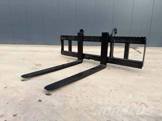 Volvo ISO / Lundberg L90 - Bord 2400mm Toggle favourite Uñas para carretilla