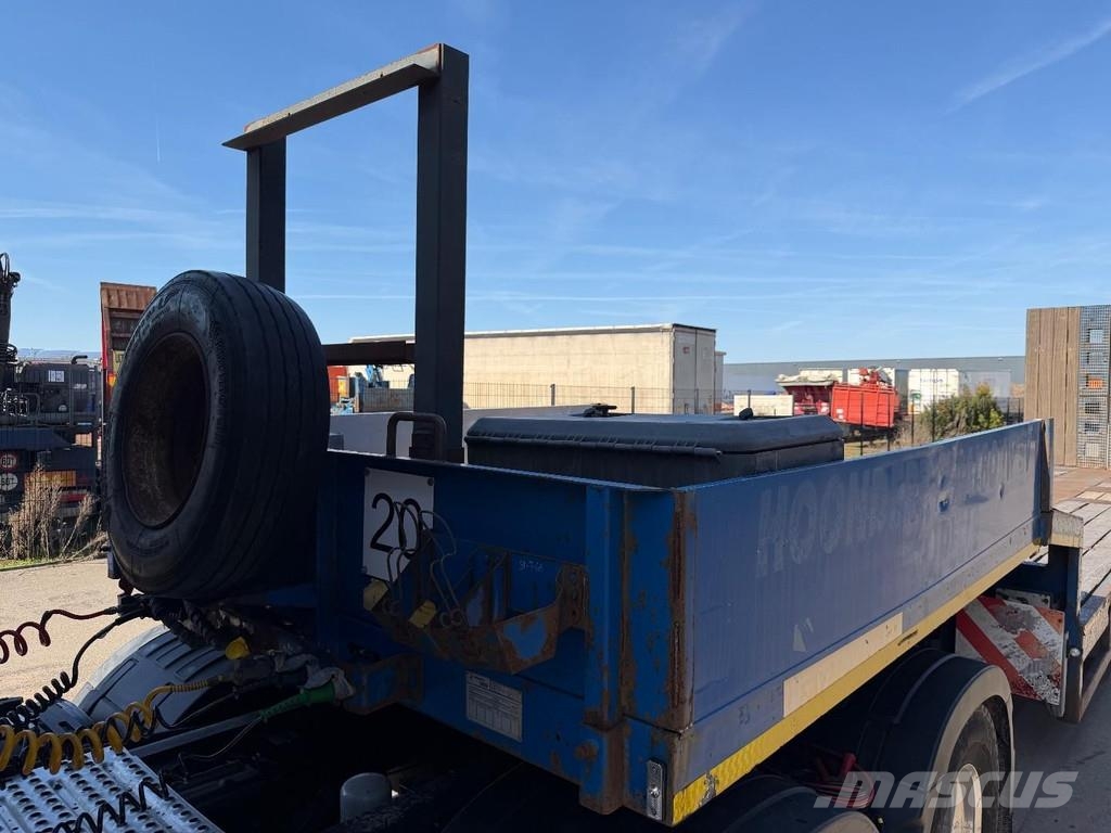 Faymonville STZ-4U - 81T - 3 HYDR STEERING AXLES - 11m LOWDBED Tieflader-Auflieger