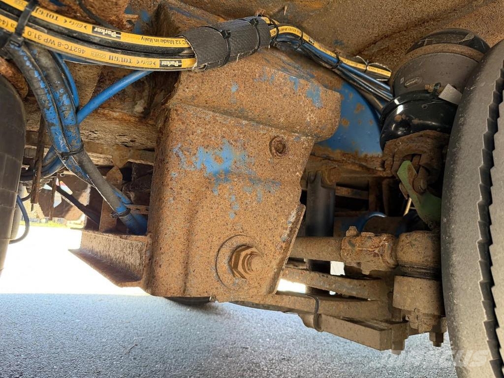 Faymonville STZ-4U - 81T - 3 HYDR STEERING AXLES - 11m LOWDBED Tieflader-Auflieger