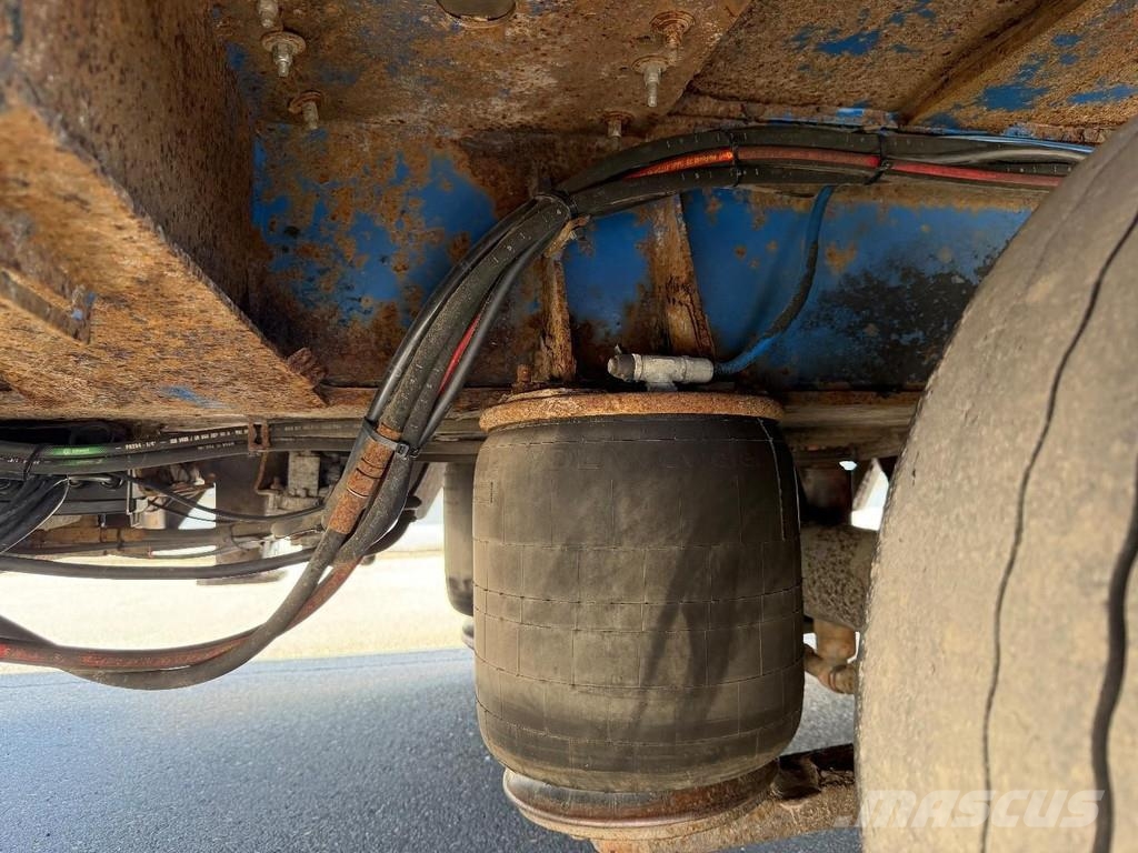 Faymonville STZ-4U - 81T - 3 HYDR STEERING AXLES - 11m LOWDBED Tieflader-Auflieger