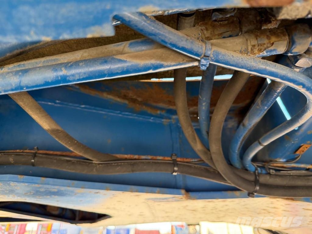 Faymonville STZ-4U - 81T - 3 HYDR STEERING AXLES - 11m LOWDBED Tieflader-Auflieger