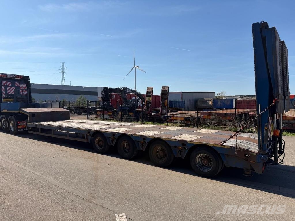 Faymonville STZ-4U - 81T - 3 HYDR STEERING AXLES - 11m LOWDBED Tieflader-Auflieger