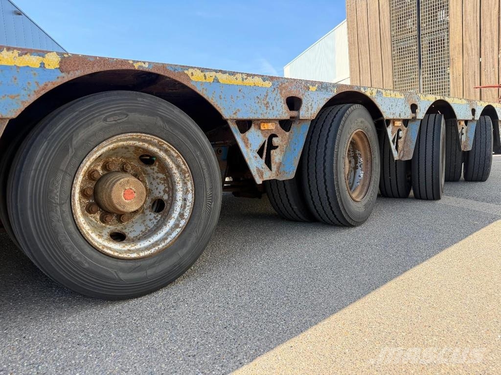 Faymonville STZ-4U - 81T - 3 HYDR STEERING AXLES - 11m LOWDBED Tieflader-Auflieger