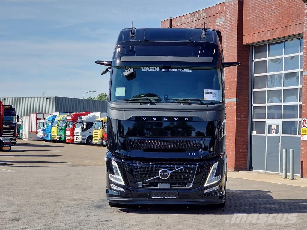Volvo FH 13.500 Globetrotter XL 4x2 Aero - New - Full sp Naudoti vilkikai