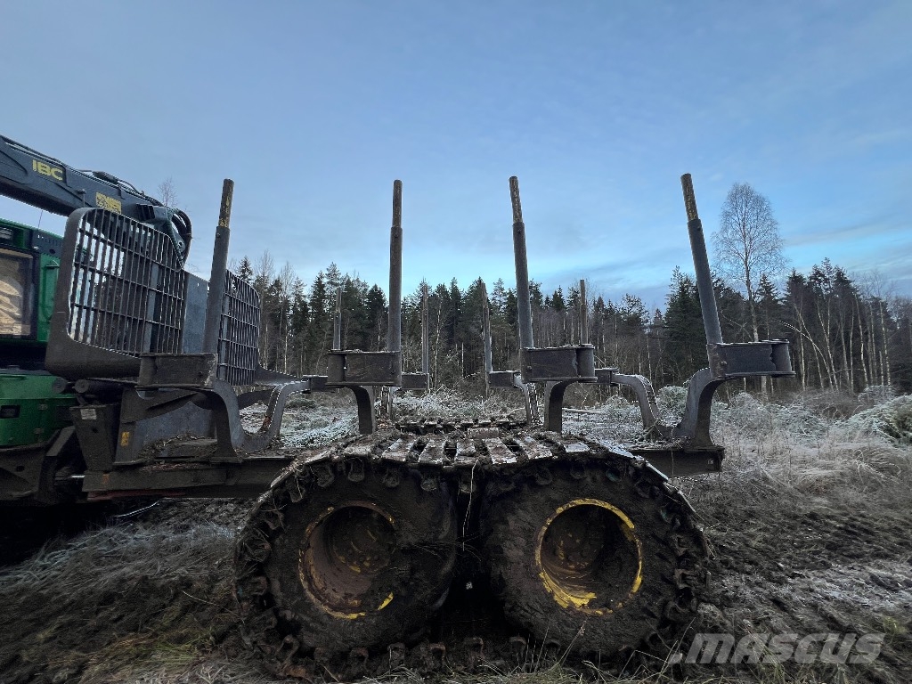 John Deere 1110 G Forwardery