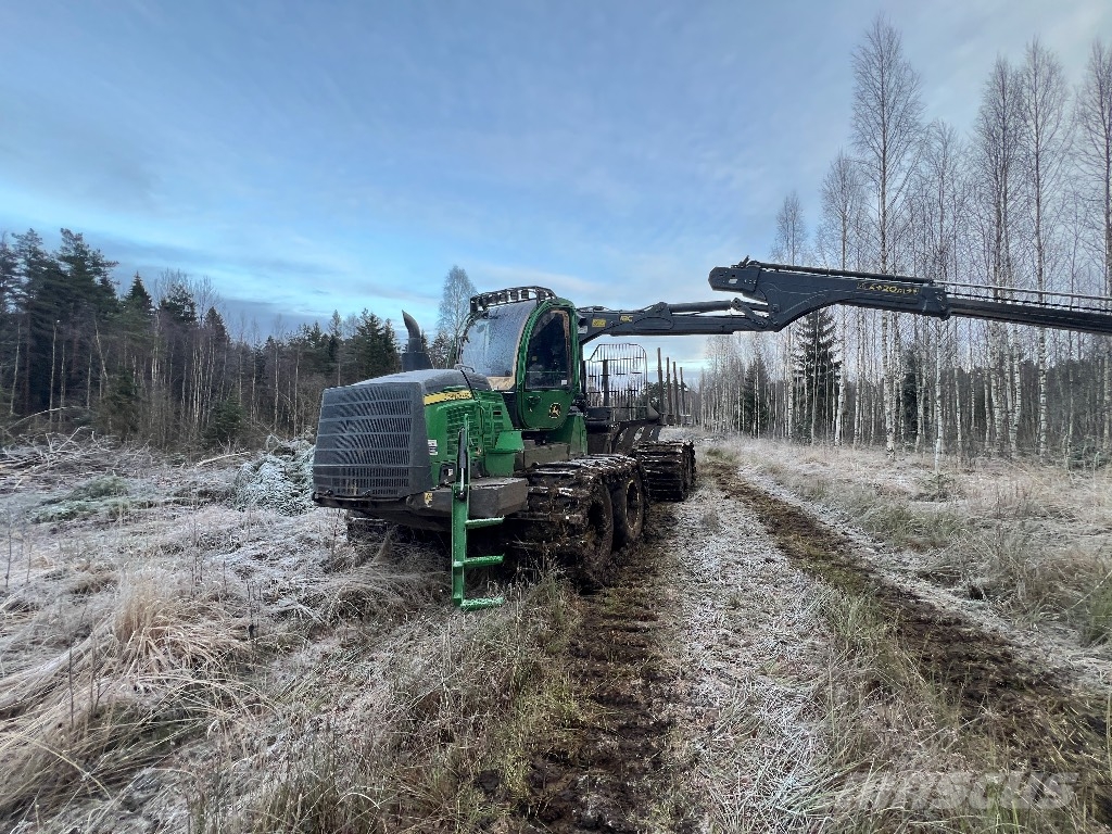 John Deere 1110 G Forwardery