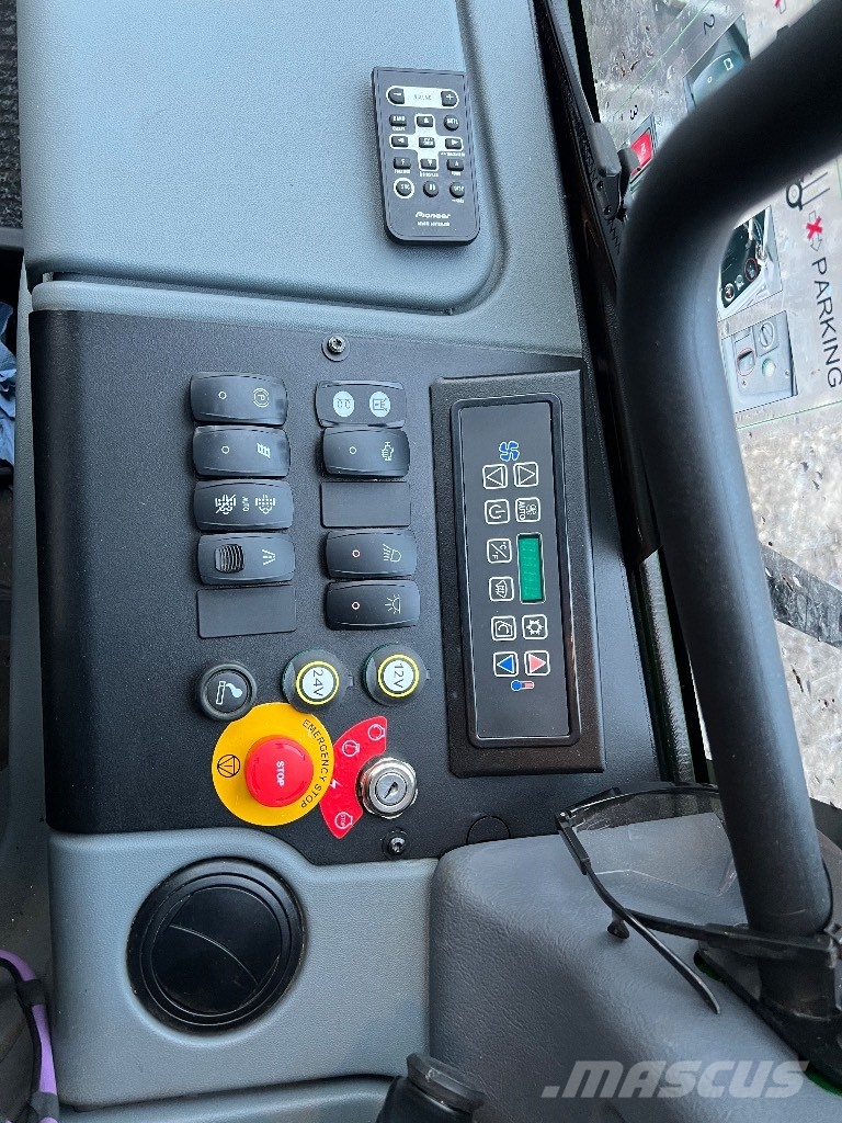 John Deere 1110 G Forwardery