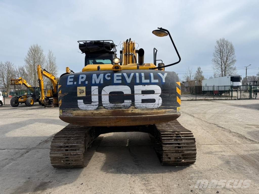 JCB JS 220 LC Rupsgraafmachines