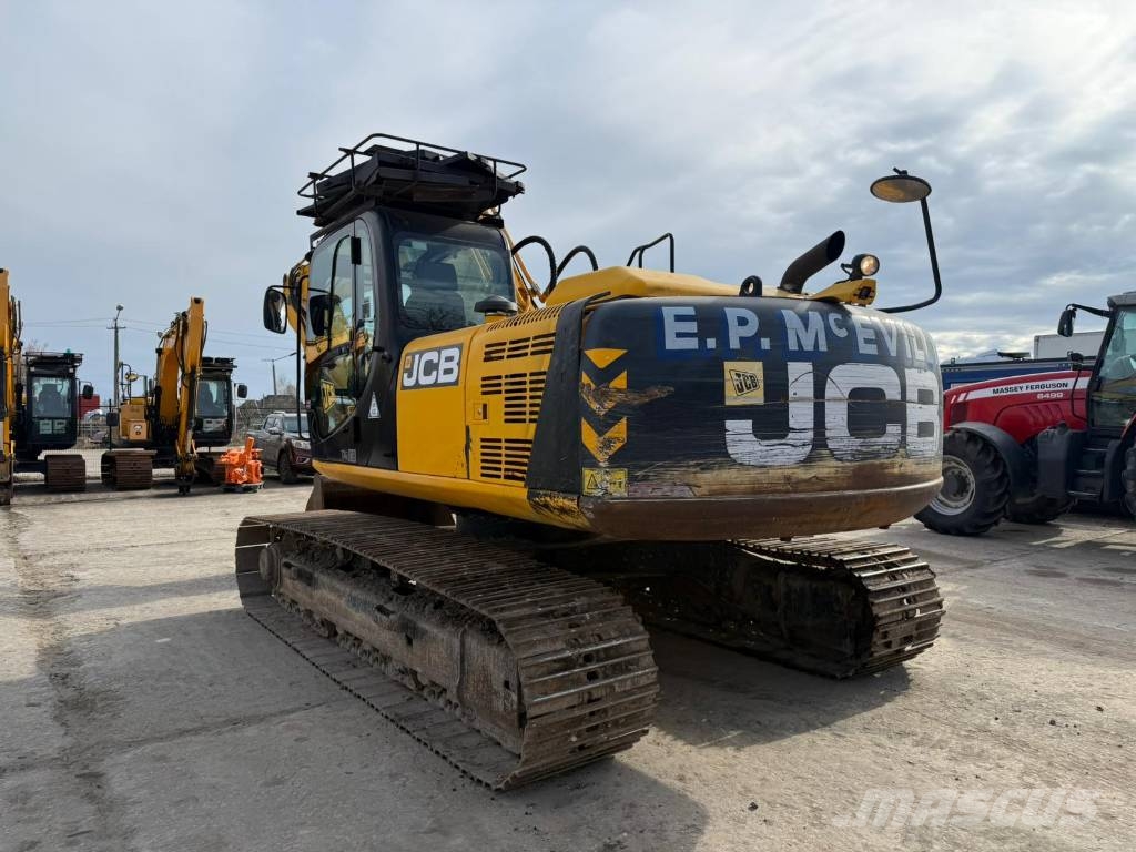 JCB JS 220 LC Rupsgraafmachines