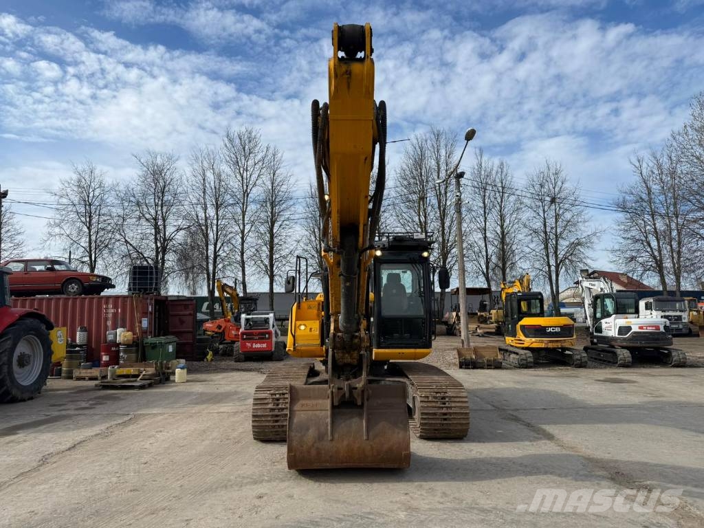 JCB JS 220 LC Rupsgraafmachines