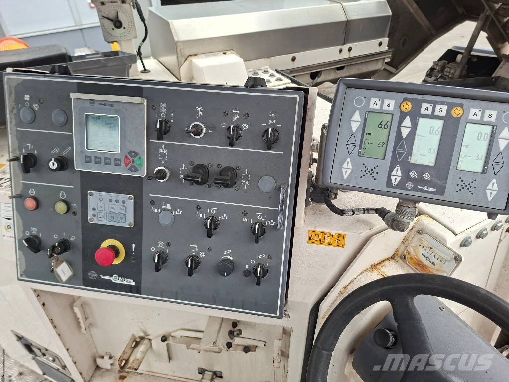 Wirtgen W 100 Fi Asphalt cold milling machines