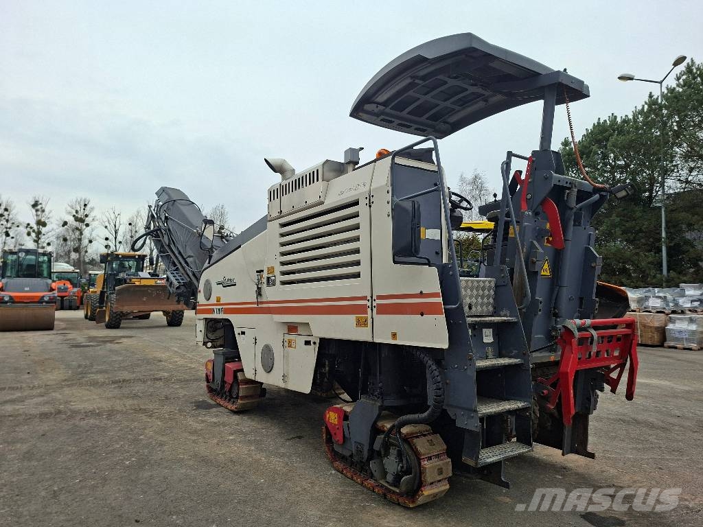 Wirtgen W 100 Fi Asphalt cold milling machines