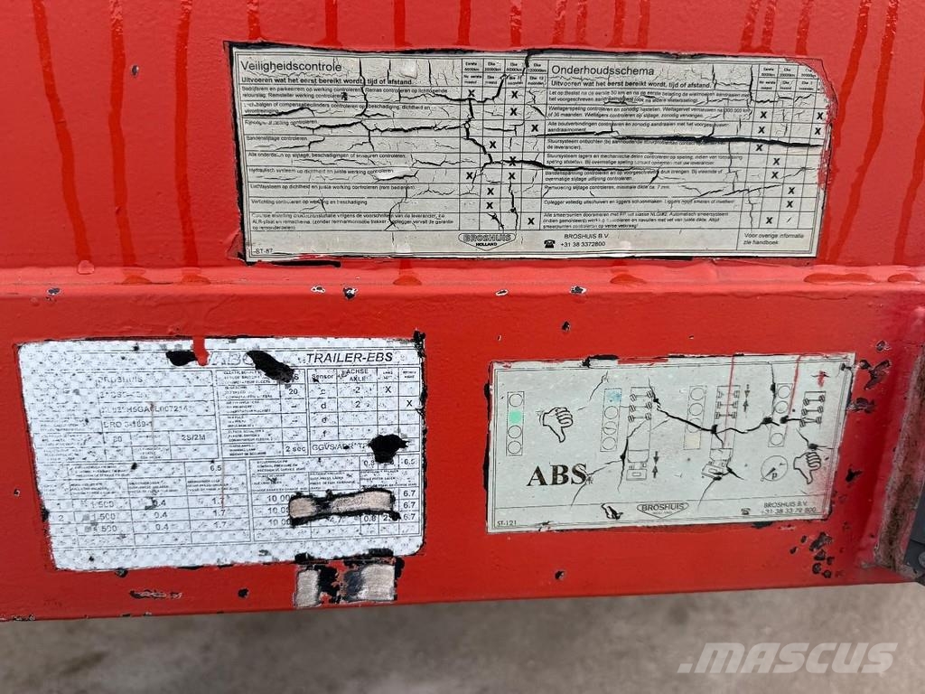 Broshuis 3ABSD-48 3 AXLE STEERING + HYDR. RAMPS + ADJUSTABL Žemo iškrovimo puspriekabės