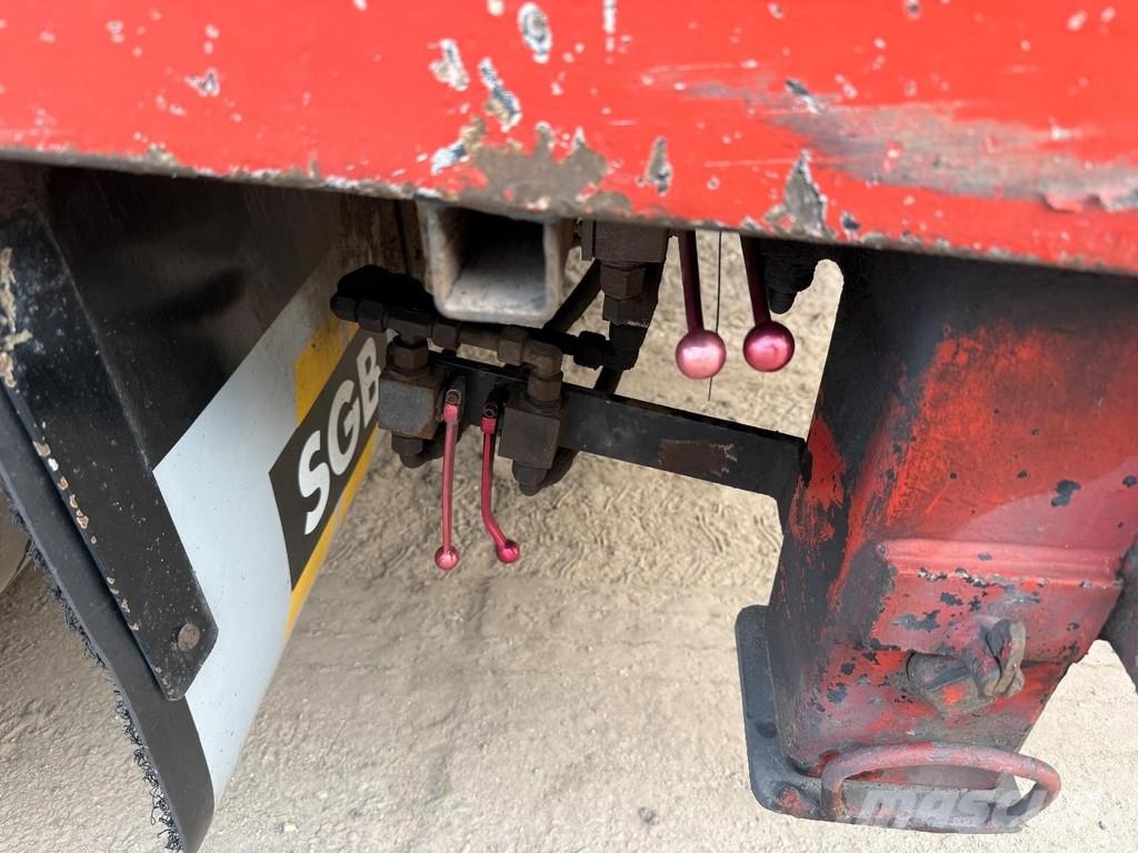 Broshuis 3ABSD-48 3 AXLE STEERING + HYDR. RAMPS + ADJUSTABL Žemo iškrovimo puspriekabės