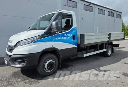 Iveco eDaily 70C14E Caja abierta/laterales abatibles