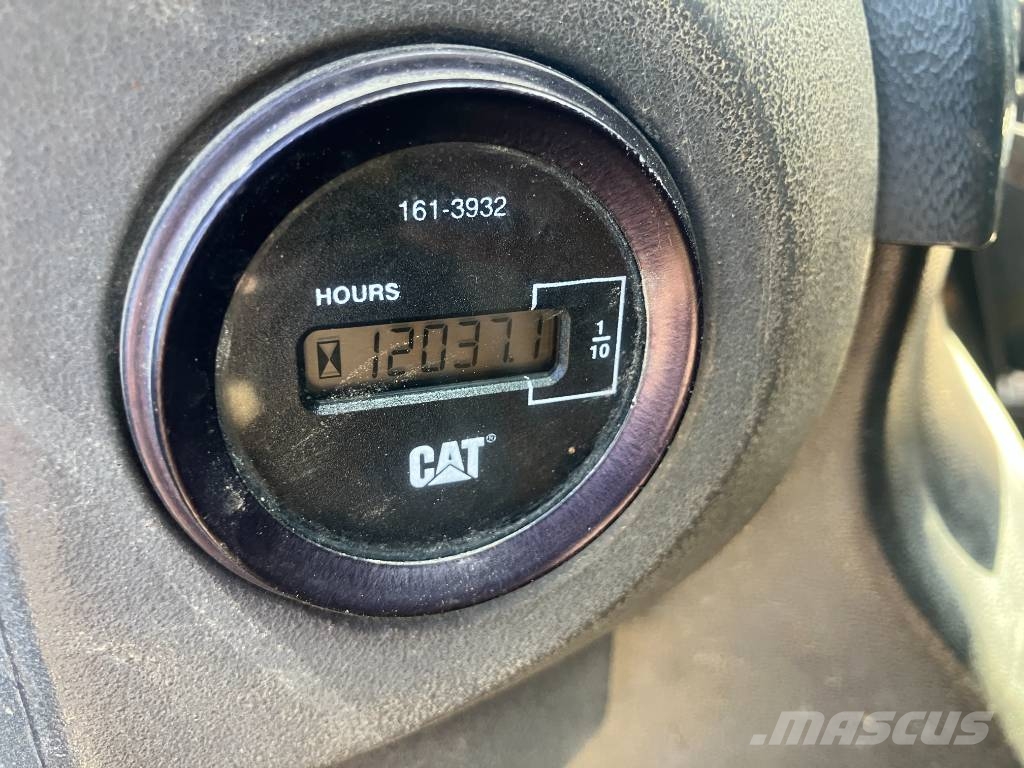 CAT 924G Rataslaadurid