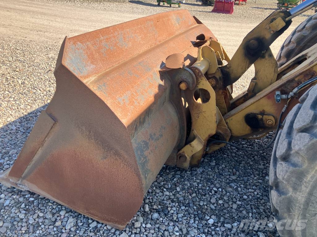 CAT 924G Rataslaadurid