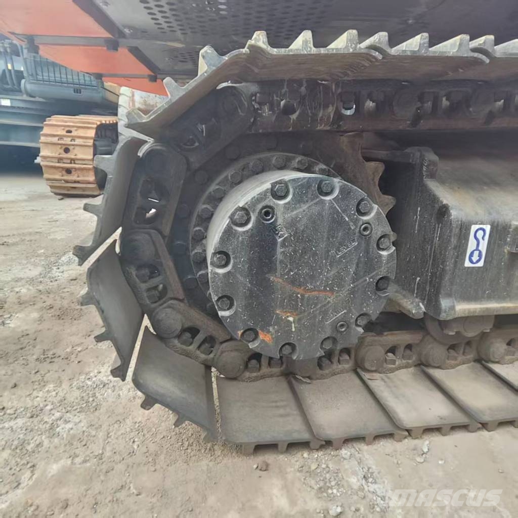Hitachi ZX200 Raupenbagger