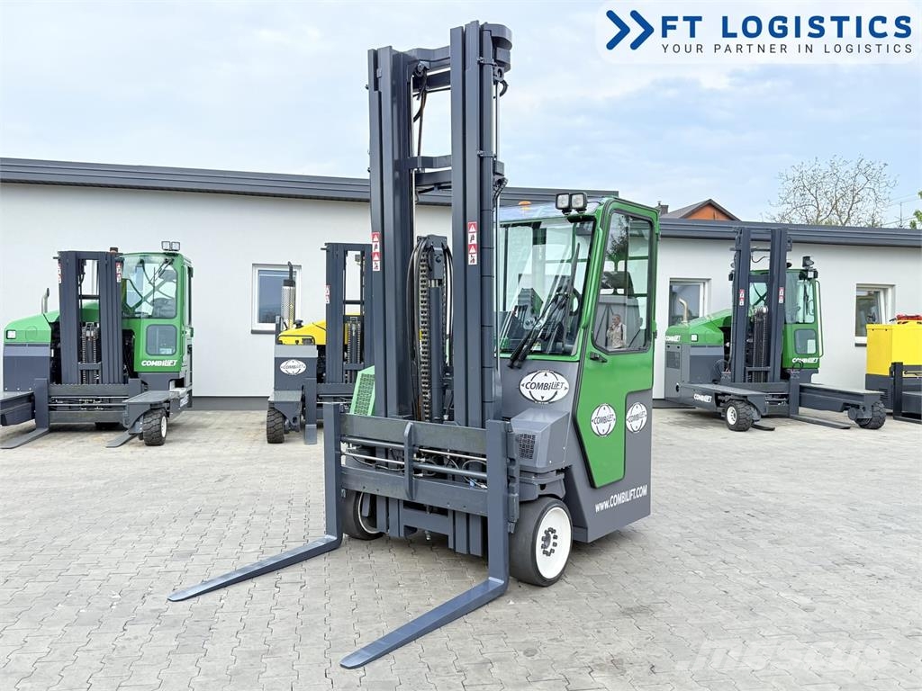 Combilift CB4000 | GAS | TRIPLEX 6800 | FREE-LIFT | FORK-POS 4방향 리치트럭