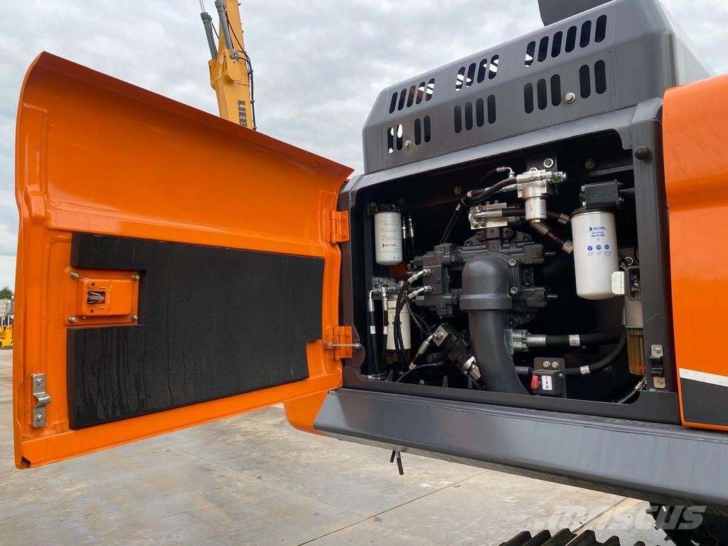 Develon DX360LCA-7M . Rupsgraafmachines