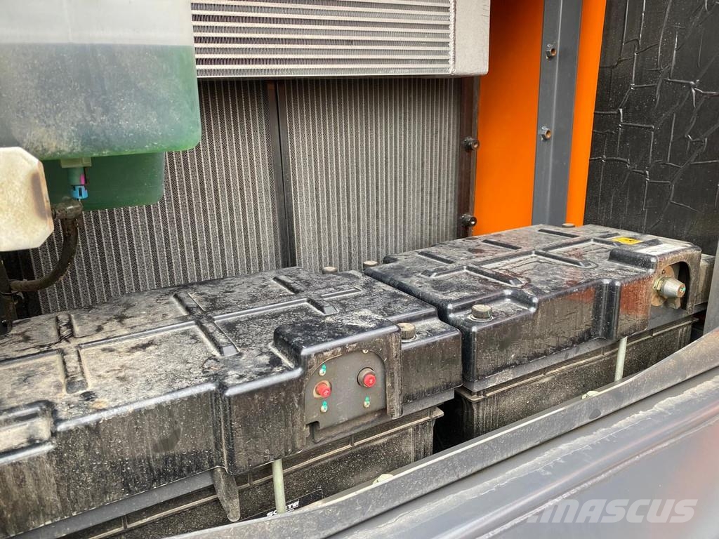 Develon DX360LCA-7M . Rupsgraafmachines