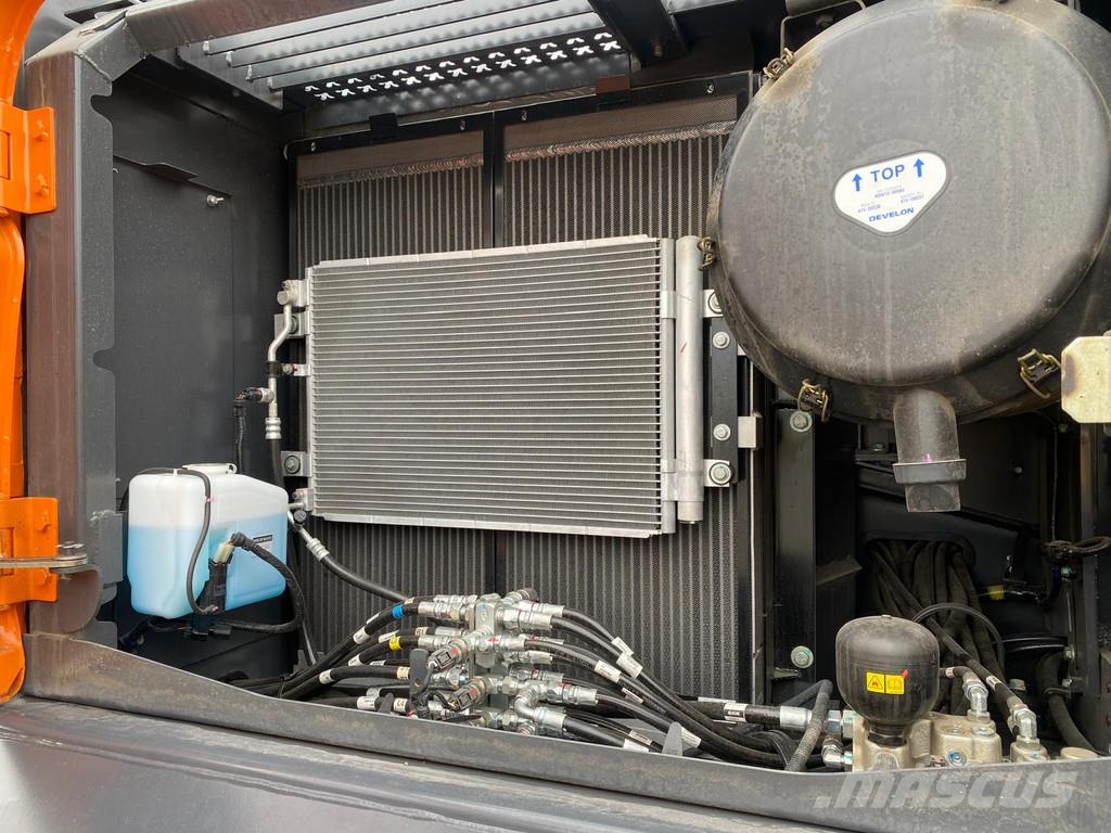 Develon DX360LCA-7M . Rupsgraafmachines