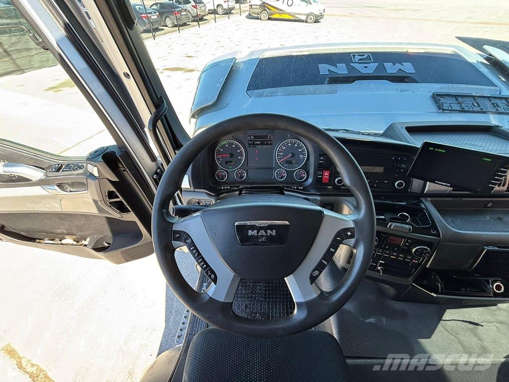 MAN TGS 35.440 8x4*4 PTO / CHASSIS L=7455 mm Autocabinati