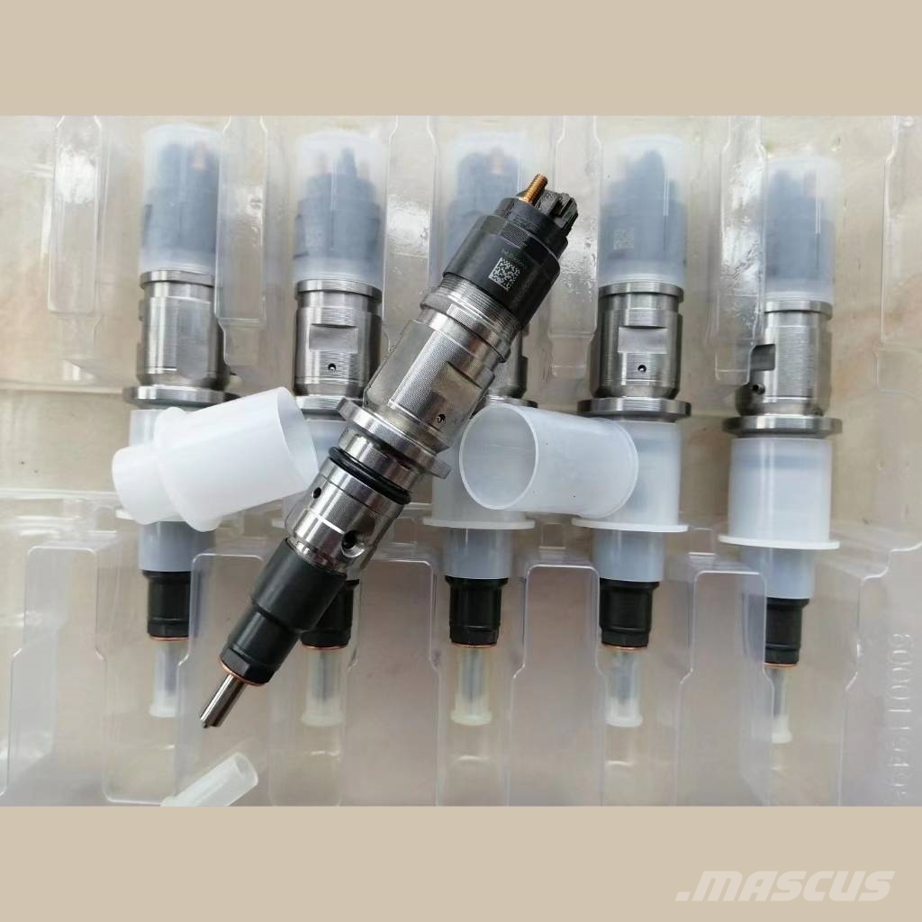 Good Price Bosch Diesel Engine Injector 0445110176 Engines