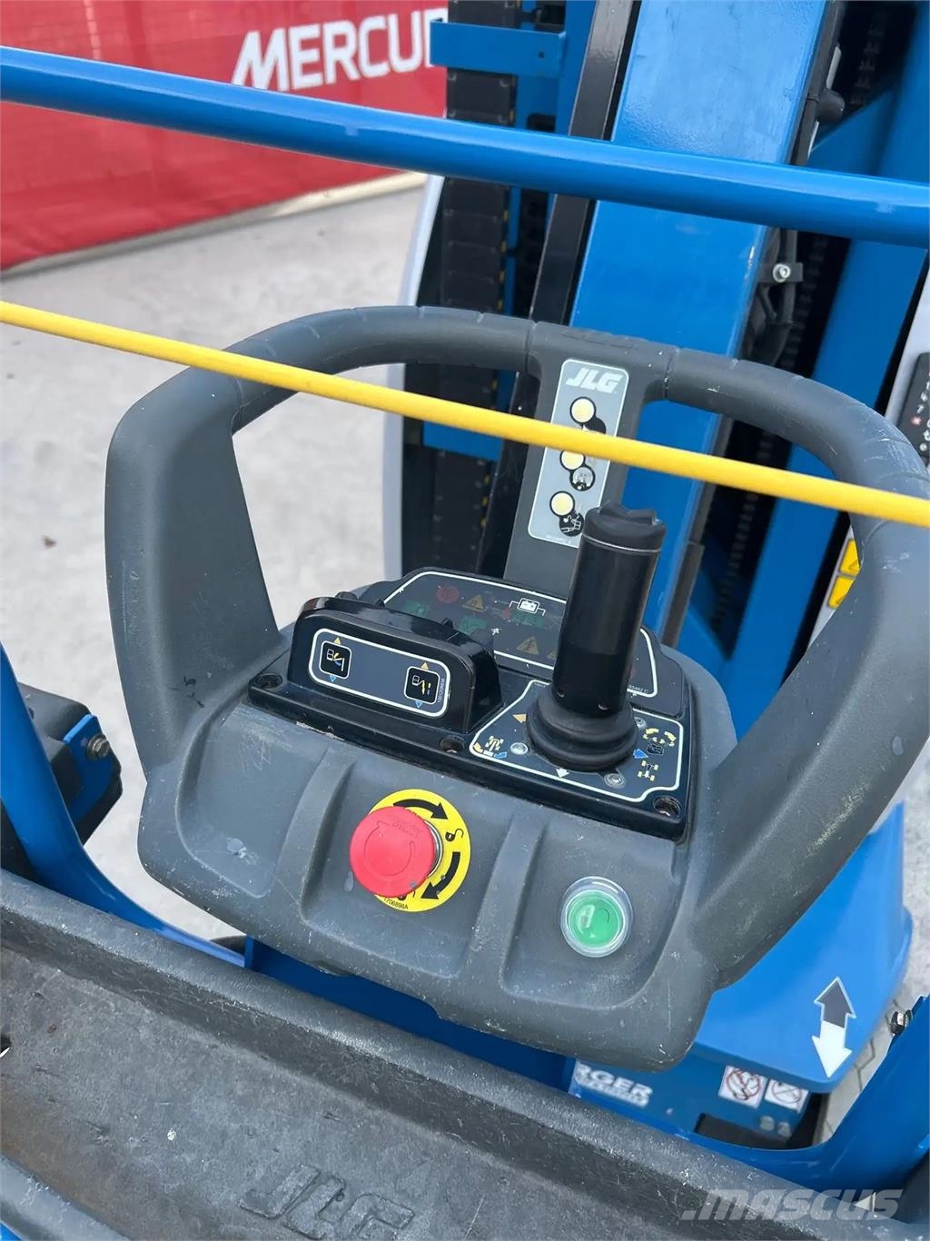 JLG Toucan 10E-L Gelenkteleskoparbeitsbühnen