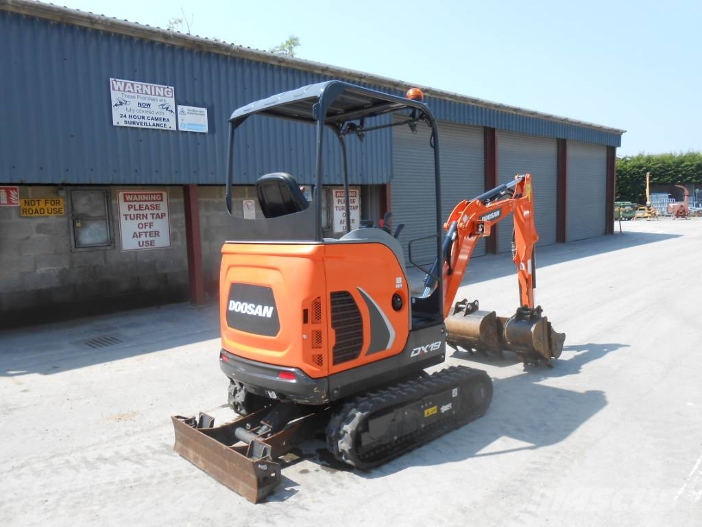 Doosan DX 19 Mini excavators < 7t (Mini diggers)