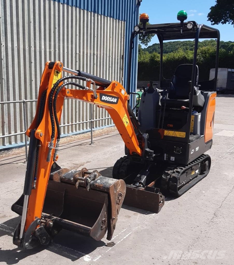 Doosan DX 19 Mini excavators < 7t (Mini diggers)