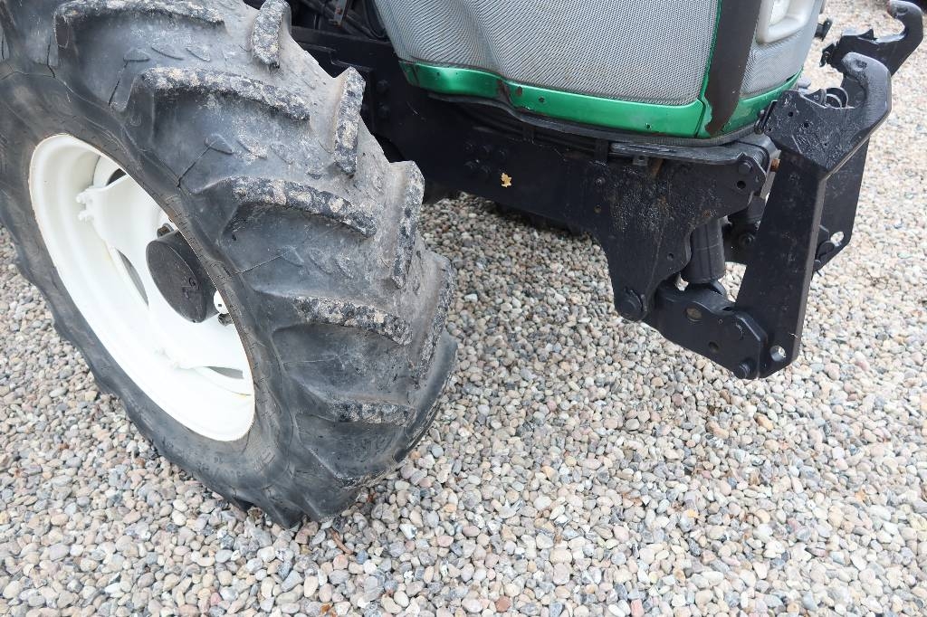 Valtra T130 Traktorer