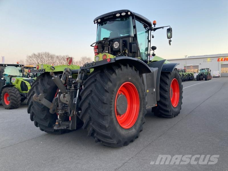 CLAAS XERION 5000 TRAC VC 트랙터