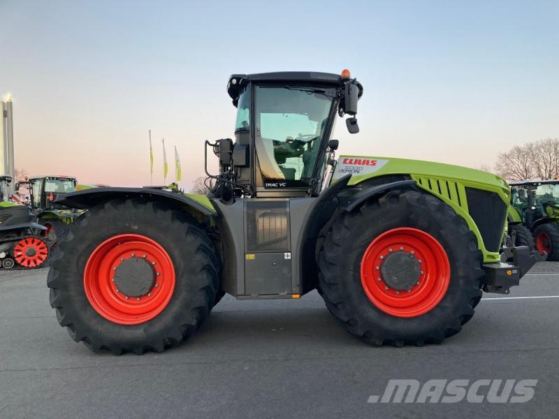 CLAAS XERION 5000 TRAC VC 트랙터