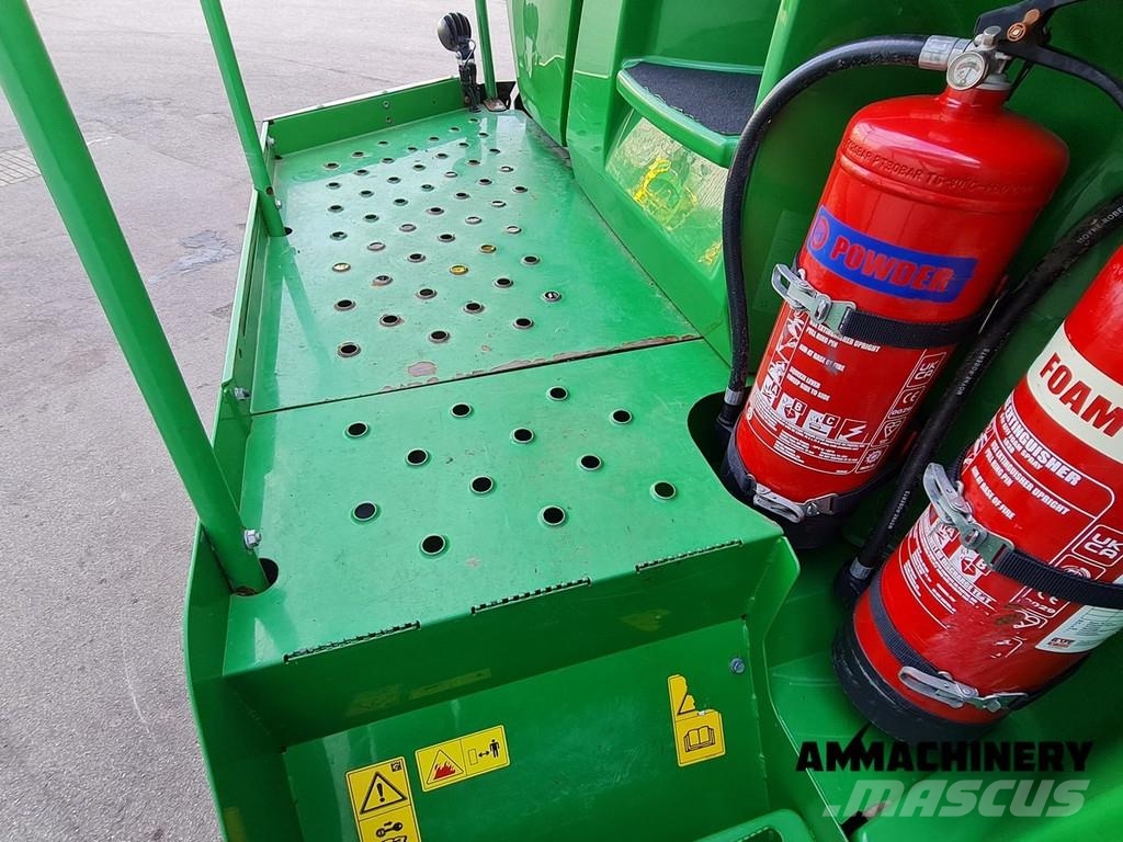 John Deere 9900i including John Deere 639 Premium Μηχανές χορτονομής