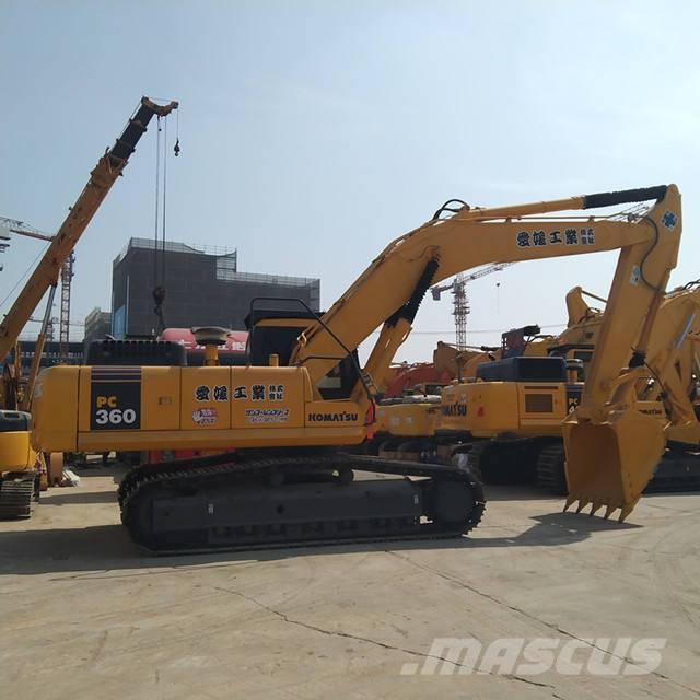Komatsu PC 360-7 حفارات زحافة