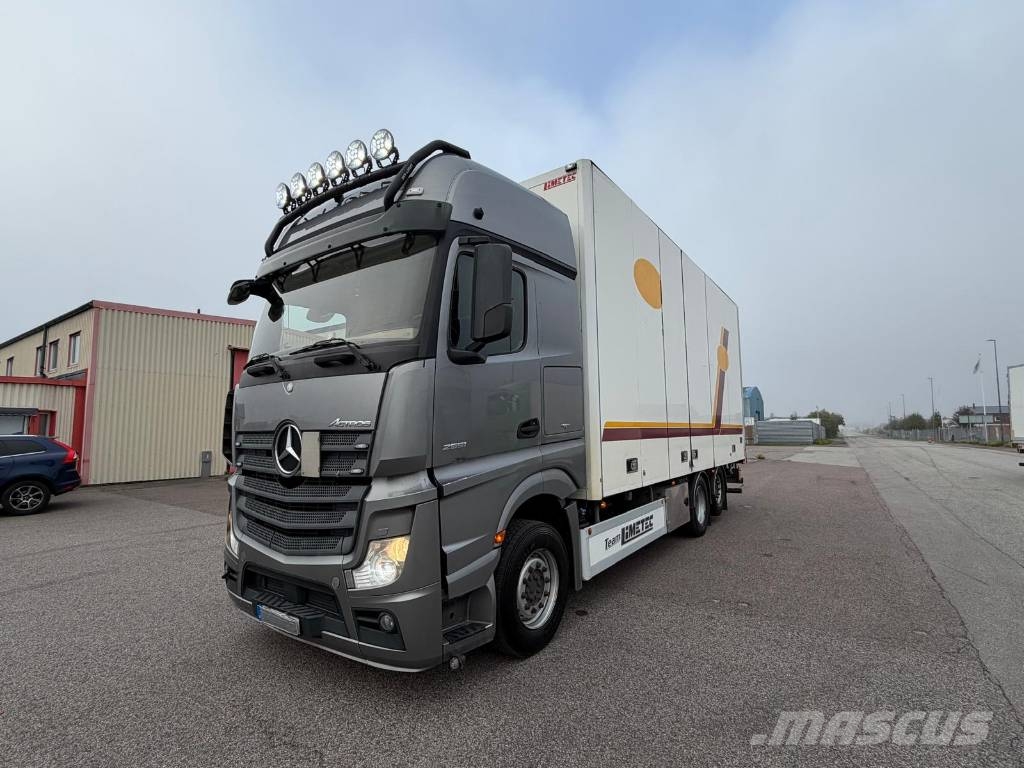 Mercedes-Benz ACTROS 2551 6X2 Seria nr 4295 Umpikorikuorma-autot