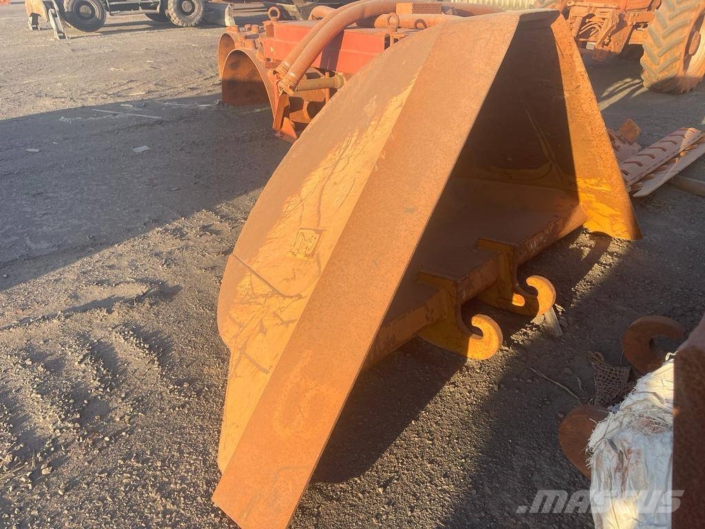 CAT 320 E Bagri goseničarji