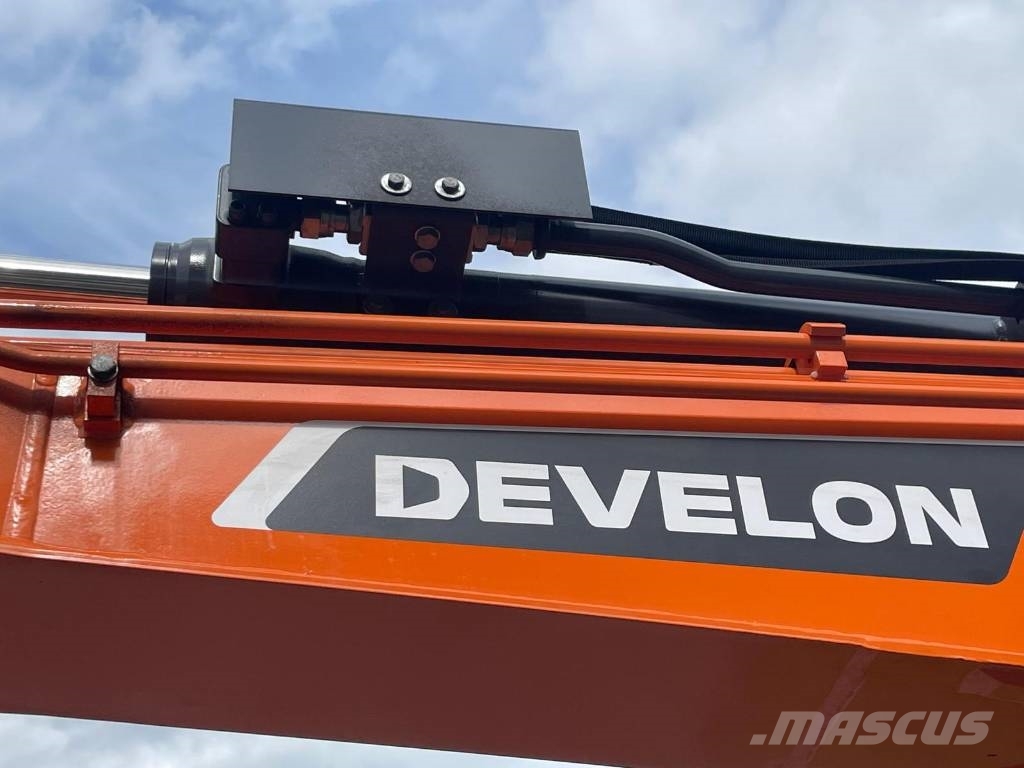 Develon DX 63-7 حفارات صغيرة أقل من 7 طن (حفارات صغيرة)
