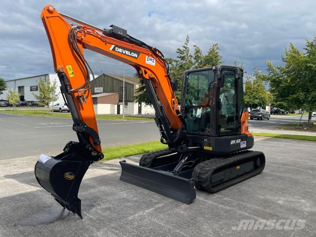 Develon DX 63-7 حفارات صغيرة أقل من 7 طن (حفارات صغيرة)