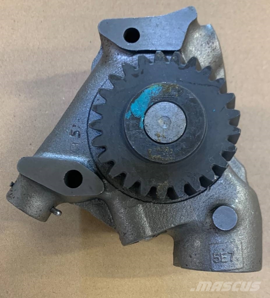 Deutz-Fahr AgroStar Oil pump 04231142, 04231306 Motorer