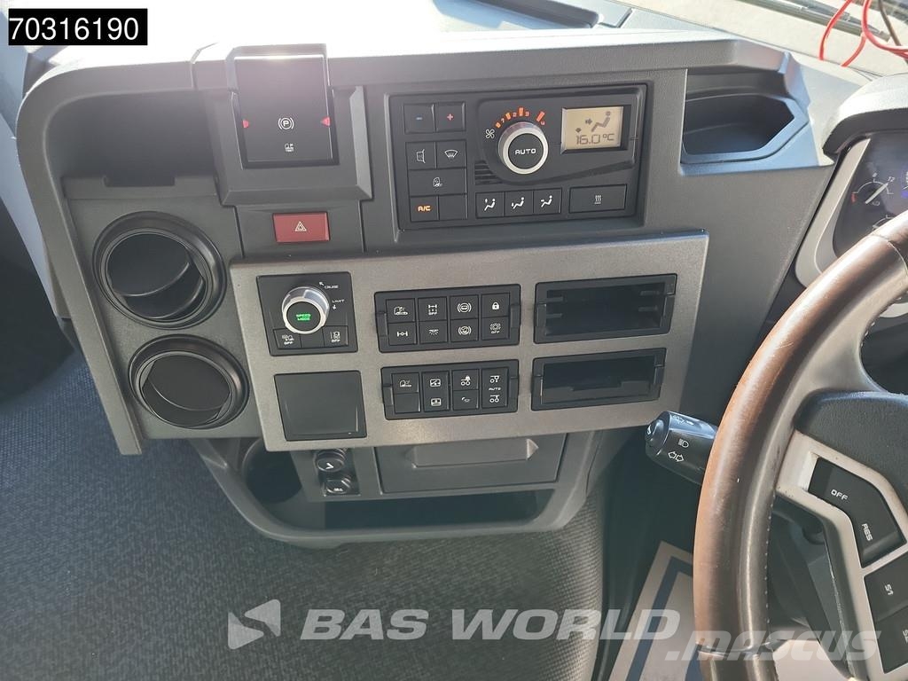 Renault T 380 T 6X2 RHD Standklima Liftachse 2000kg Ladebo Chassis Cab trucks