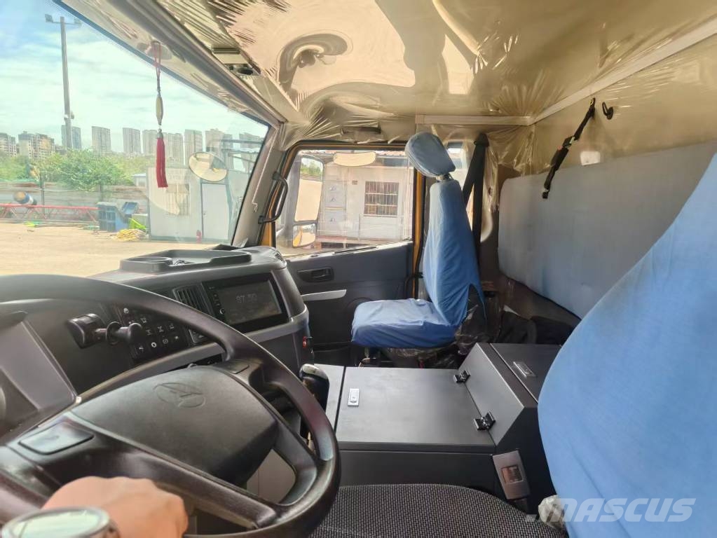 Sany ST90T5 المصاعد والرافعات المادية