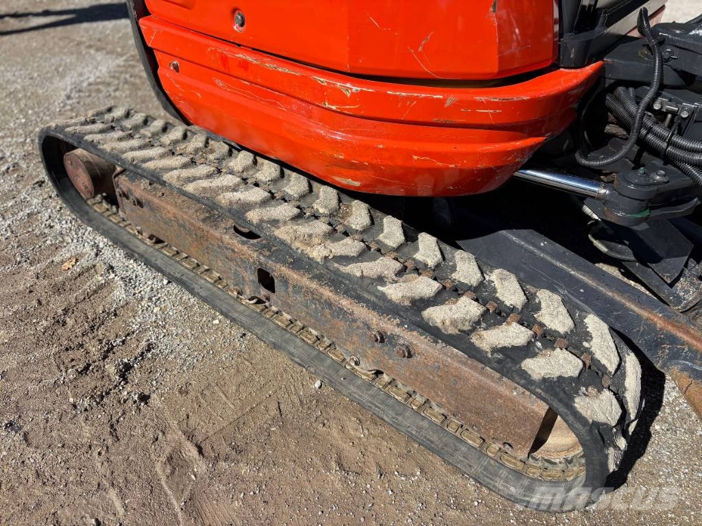 Kubota U 20-3 Mini pelle < 7t