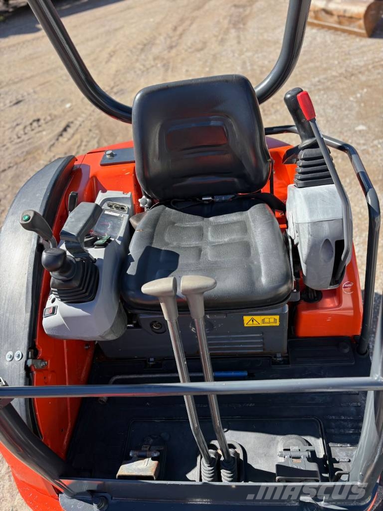 Kubota U 20-3 Mini pelle < 7t
